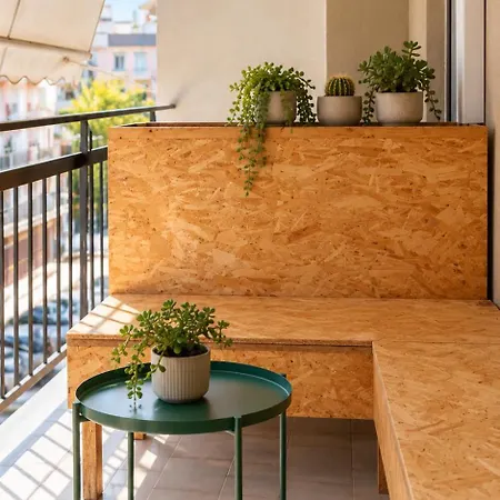 Easystay Apartment *
